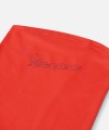 8L0032MNNFLM_VESPA_LIFESTYLE_WEARING ACCESSORIES_RED_OS_DETAIL 1_3480_4560.jpg