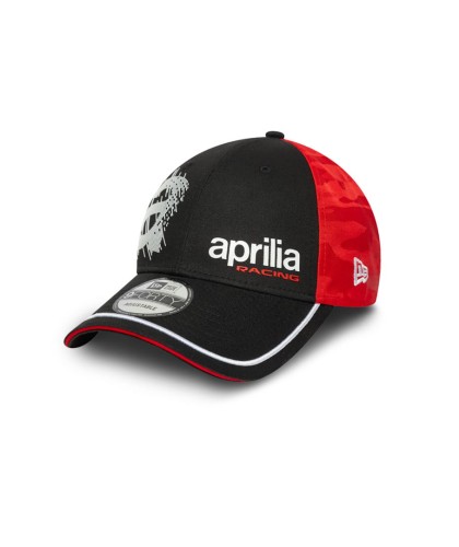 8L0147MNNBLK_APRILIA_LIFESTYLE_WEARING ACCESSORIES_RED_OS_FRONT_3480_4560.jpg